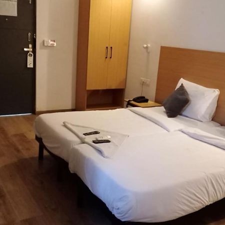 Hotel Amrita Chennai Ngoại thất bức ảnh